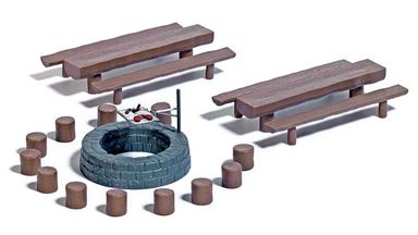 BUSCH 7781 — Площадка для шашлыка в лесу, 1:87