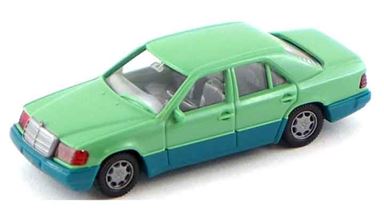 WIKING 1530216 — Автомобиль Mercedes Benz® E-class 320, 1:87