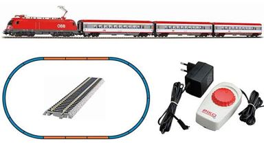 PIKO 97947 — Аналоговый стартовый набор «Пассажирский поезд с электровозом Taurus», H0, V, ÖBB