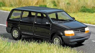 BUSCH 5657 — Автомобиль Chrysler® Voyager (свет), 1:87