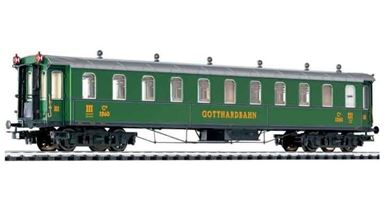 LILIPUT 329966 — Вагон пассажирский 3 кл. поезда «Gotthardbahn» со светящимися красными фонарями, H0, I, GB