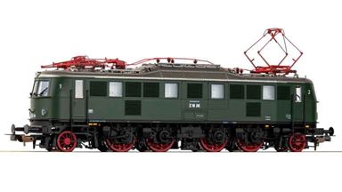 PIKO 51930 — Электровоз BR E 18 (декодер PluX22 и звук), H0, III, DB