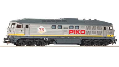 PIKO 59761 — Тепловоз BR 131  «Юбилейный» (интерфейс PluX22), H0, IV, PIKO