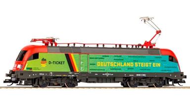 PIKO 47441 — Электровоз BR 182 Taurus «D-Ticket» (интерфейс 8 пин), TT, VI, DB AG