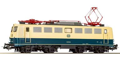 PIKO 21774 — Электровоз BR 110 (звук PluX22), H0, IV, DB